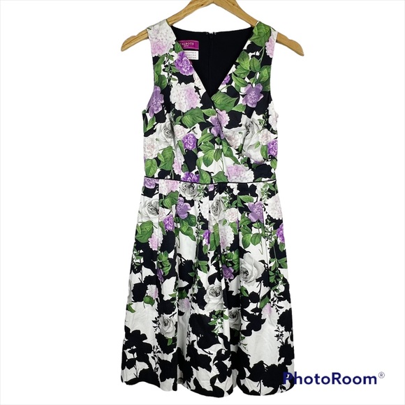 NWOT Talbots Petite Oprah Magazine Collection Hydrangea Printed Shift Dress - Picture 3 of 11